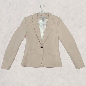 H&M Tan Blazer with Notched Lapels and Tailored Silhouette